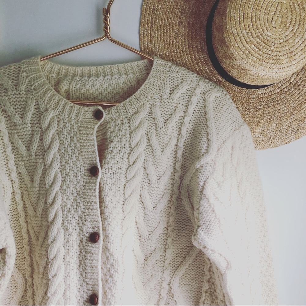 Handmade Vintage Fisherman Cardigan in Ivory Cream - Picture 5 of 7